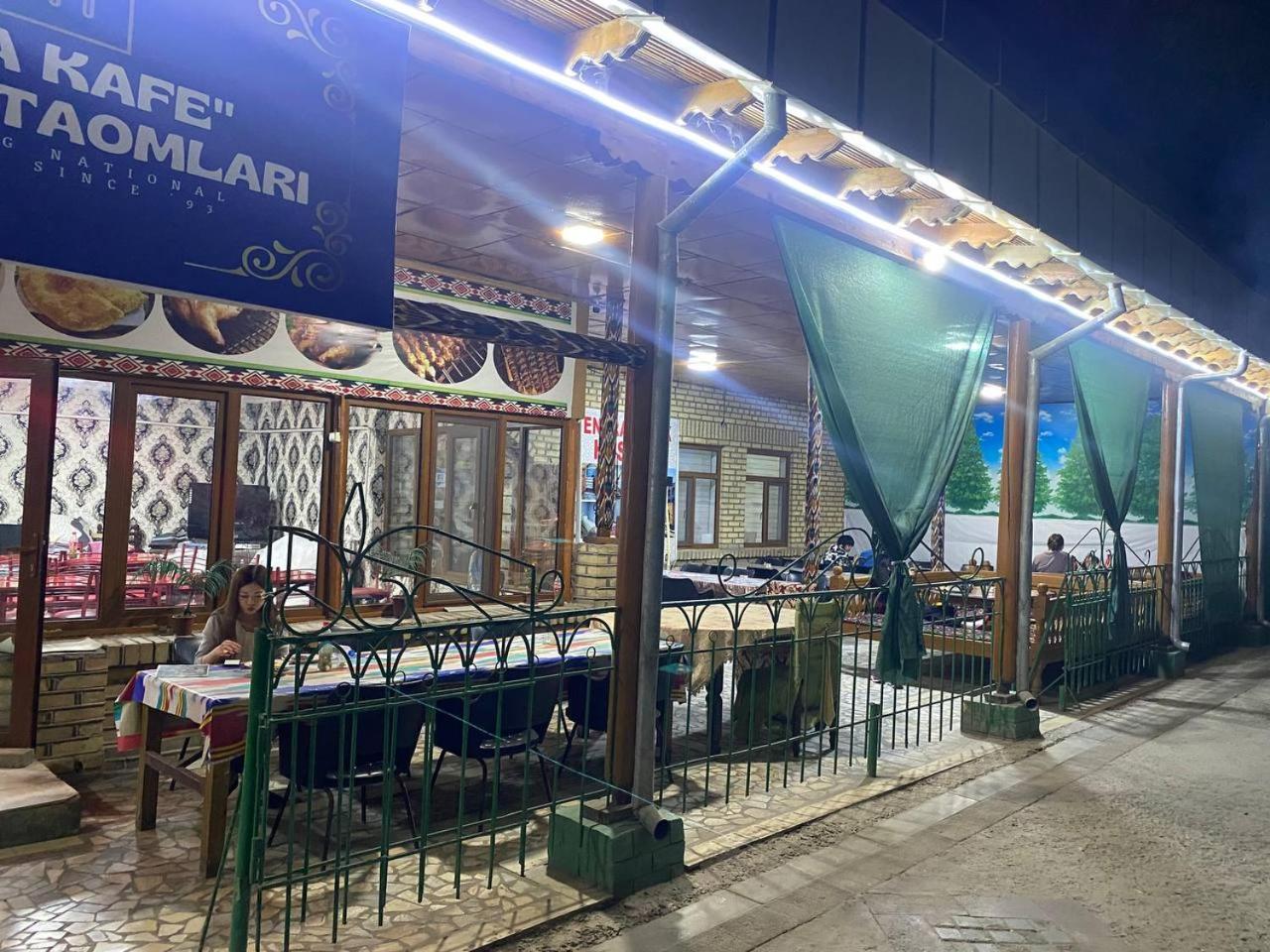 Central Park Hostel Khiva Exterior photo